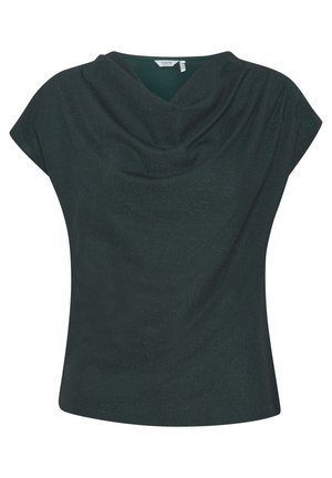 Top verde scuro con scollatura a drappeggio, maniche corte e vestibilità leggermente ampia. Il tessuto ha una leggera lucentezza e una texture liscia.