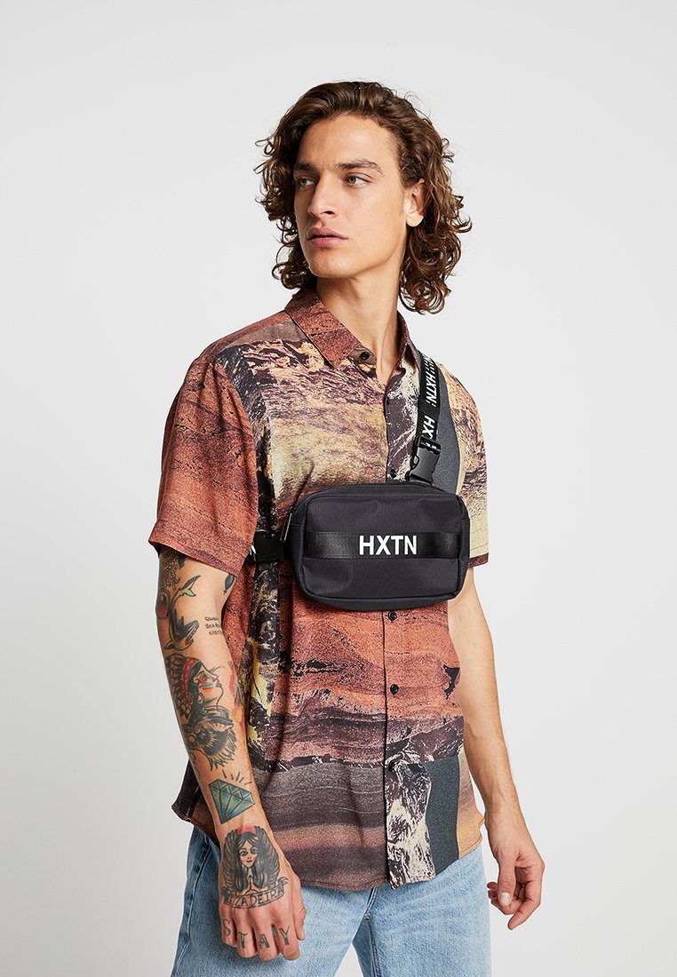 hxtn fanny pack