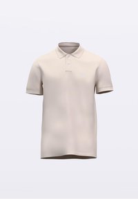 Smėlio spalvos polo marškinėliai trumpomis rankovėmis, trijų sagų kišenėle ir subtiliu prekės ženklu ant krūtinės. Lygios tekstūros ir standartinio modelio.