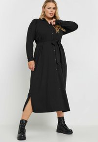 Yours Clothing Maxiklänning - black