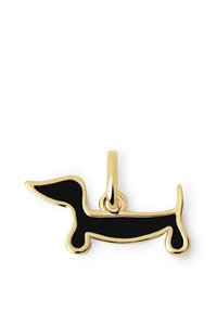 Charm color oro a forma di bassotto con finitura in smalto nero. Presenta un anello per il fissaggio e una superficie liscia e lucida.