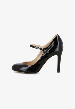 Décolleté Mary Jane in pelle verniciata nera con punta rotonda, cinturino alla caviglia regolabile e tacco a stiletto alto 10 cm. Finitura liscia e dettagli minimi.