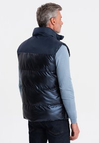 Ombre SLEEVELESS QUILTED - Weste - navy blue