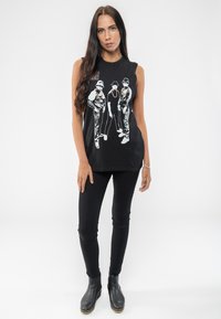 Paradiso Clothing RUN DMC GOLD CHAINS MUSCLE - Top - black