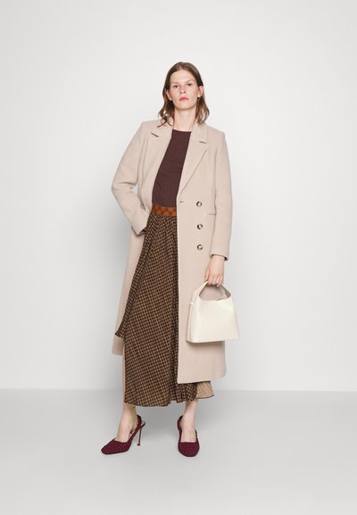 IVY OAK CAECILIA - Cappotto classico - sand