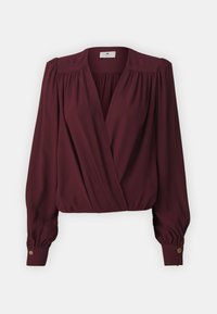 Blusa bordeaux in tessuto leggero con maniche lunghe, scollatura a V con design avvolgente, cuciture delle spalle arricciate e dettagli in oro sui polsini.