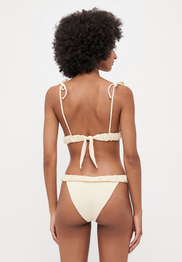 BEFORE SUNRISE  - Bikini top4