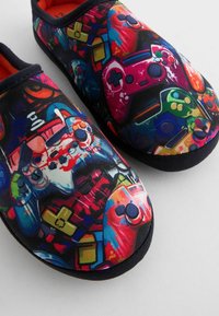 Next PATTERNED - REGULAR FIT - Papucsszandálok - bright gamer
