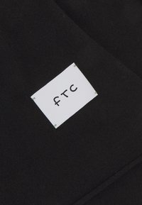 FTC Cashmere SCARF - Sjal / Tørklæder - moonless night