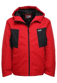 Rød og sort isoleret jakke med lynlåslukning, justerbar hætte og sidelommer. Fremstillet af glat, vandafvisende stof.