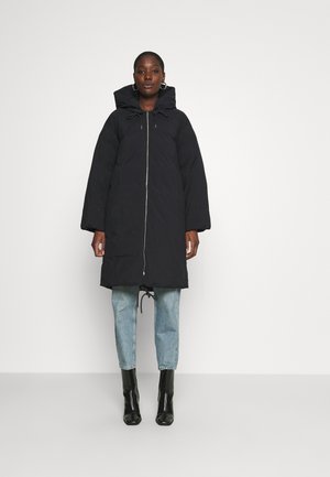 Winter coat - black