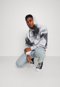 Karl Kani SIGNATURE HOODIE UNISEX - Camisola - black