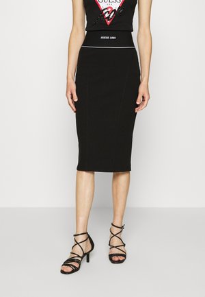 Pencil skirt - black