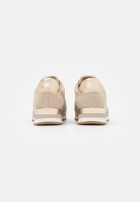 Marco Tozzi Trainers - dune