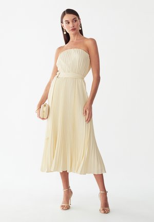 WILLA, SARDINA - Vestido informal - off white