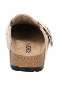 Scarpa slip-on marrone chiaro con tomaia in feltro morbido, soletta in sughero e suola in gomma nera, dotata di una fibbia decorativa e un dettaglio a cintura.