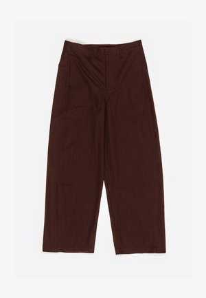 Brown wide-leg trousers with belt loops, side pockets, and a relaxed fit, displayed on a white background.