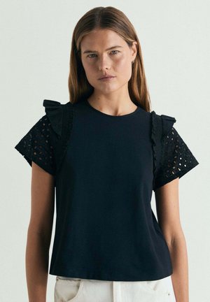 Scalpers, SCALPERS SLEEVE EMB TEE - Camiseta estampada - black