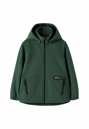 Veste à capuche vert foncé avec fermeture éclair sur le devant, deux poches latérales zippées, poignets élastiques et une petite étiquette noire sur le côté droit avant.