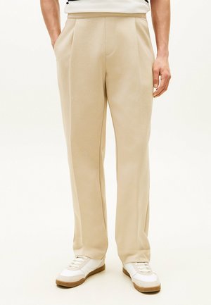 INTECHNO FLAG EMBROIDERY JOGGERS - Pantaloni sportivi - sandalwood