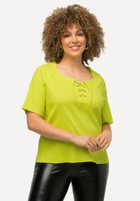 Ulla Popken T-shirts print - yellow