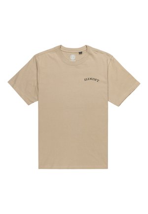 Beige katoenen t-shirt met korte mouwen, een ronde hals en een klein zwart "ELEMENT" logo op de bovenste linkerkant van de borst.