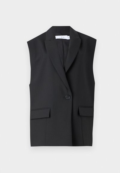 Schwarzer ärmelloser Blazer aus glattem Stoff mit Rückenschnitt, einem Knopfverschluss und zwei Fronttaschen.