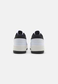 Champion RD18 HERITAGE - Edzőcipő - white/black/offwhite