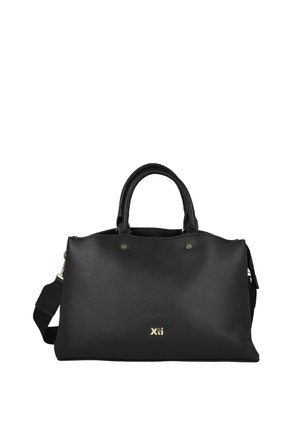 Bolso de mano de cuero negro texturizado con dos asas cortas, una correa de hombro desmontable y un pequeño logo dorado Xti en la parte delantera.