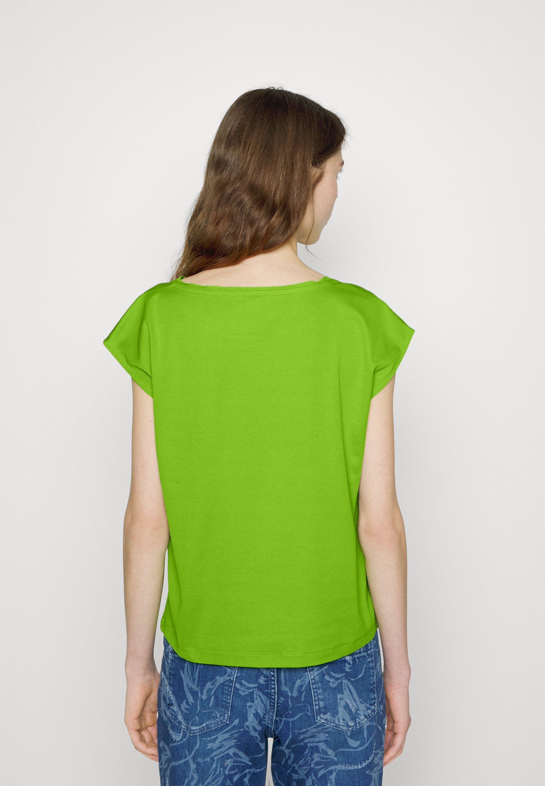 Marc Cain T shirt basic granny smithgroen Zalando.nl Marc Cain T shirt basic granny smithgroen Zalando.nl