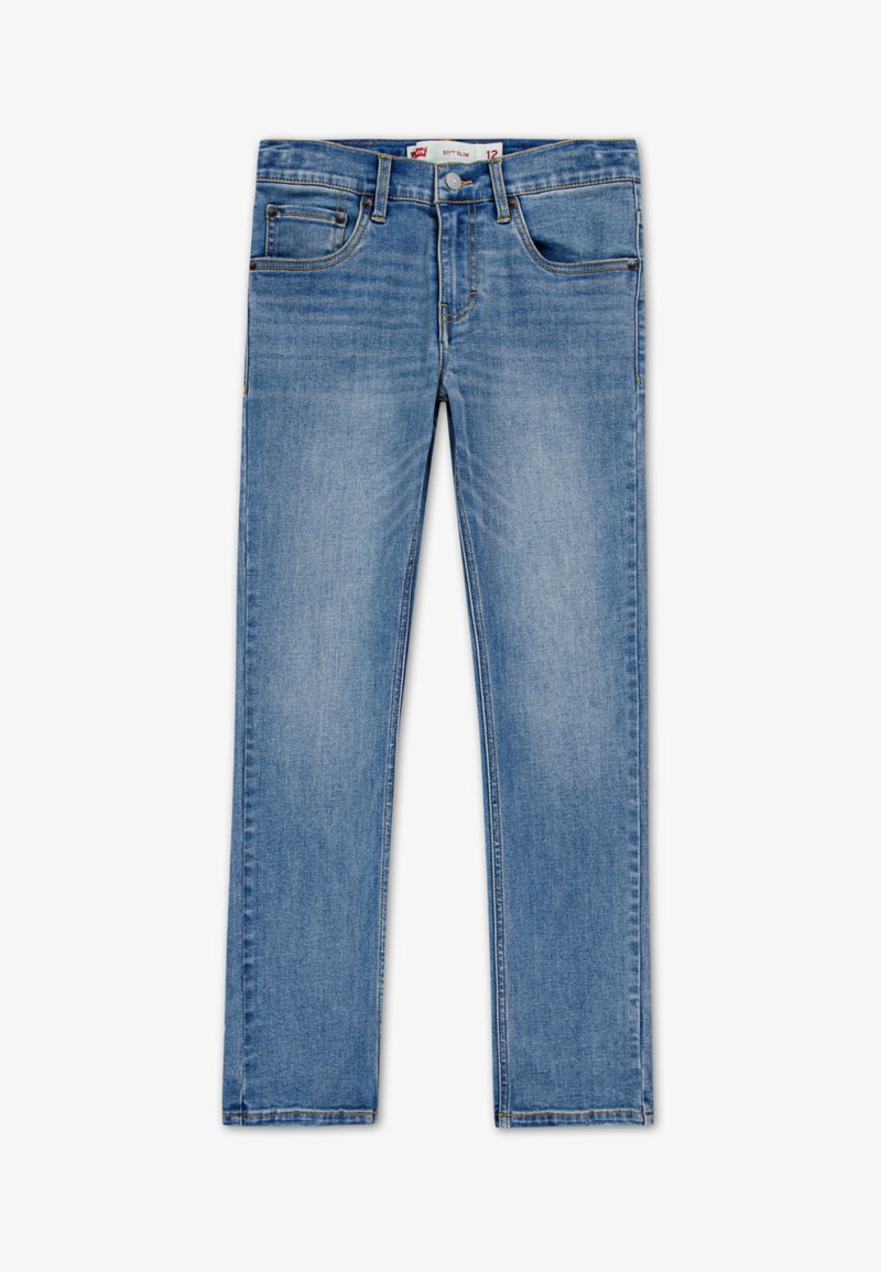 Jeans de denim azul con corte ajustado, que cuentan con cinco bolsillos, costuras en contraste y cierre de botón. Textura suave y acabado de lavado claro.