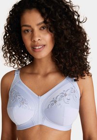 Soutien-gorge bleu clair avec broderie florale, doté de bretelles réglables, d'un accent floral au centre, et d'une texture douce et lisse.