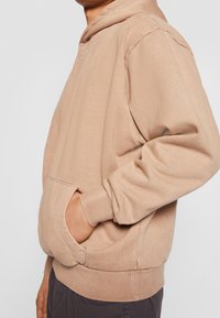 Karl Kani Felpa con cappuccio - sand