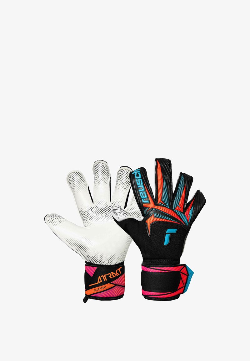 Voetbaldoelwachterhandschoenen met een witte latex palm met textuurpatronen, een zwarte mesh achterkant met rode en blauwe accenten, en een verstelbare polsband.