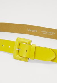Vanzetti Riem - yellow