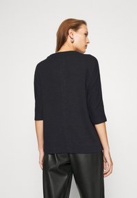 s.Oliver Langarmshirt - black