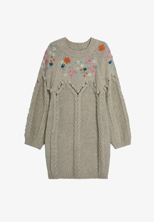 Abito maglione beige lavorato a maglia con ricami floreali in rosa, arancione e blu. Presenta un design a treccia e un collo rotondo. Maniche lunghe.