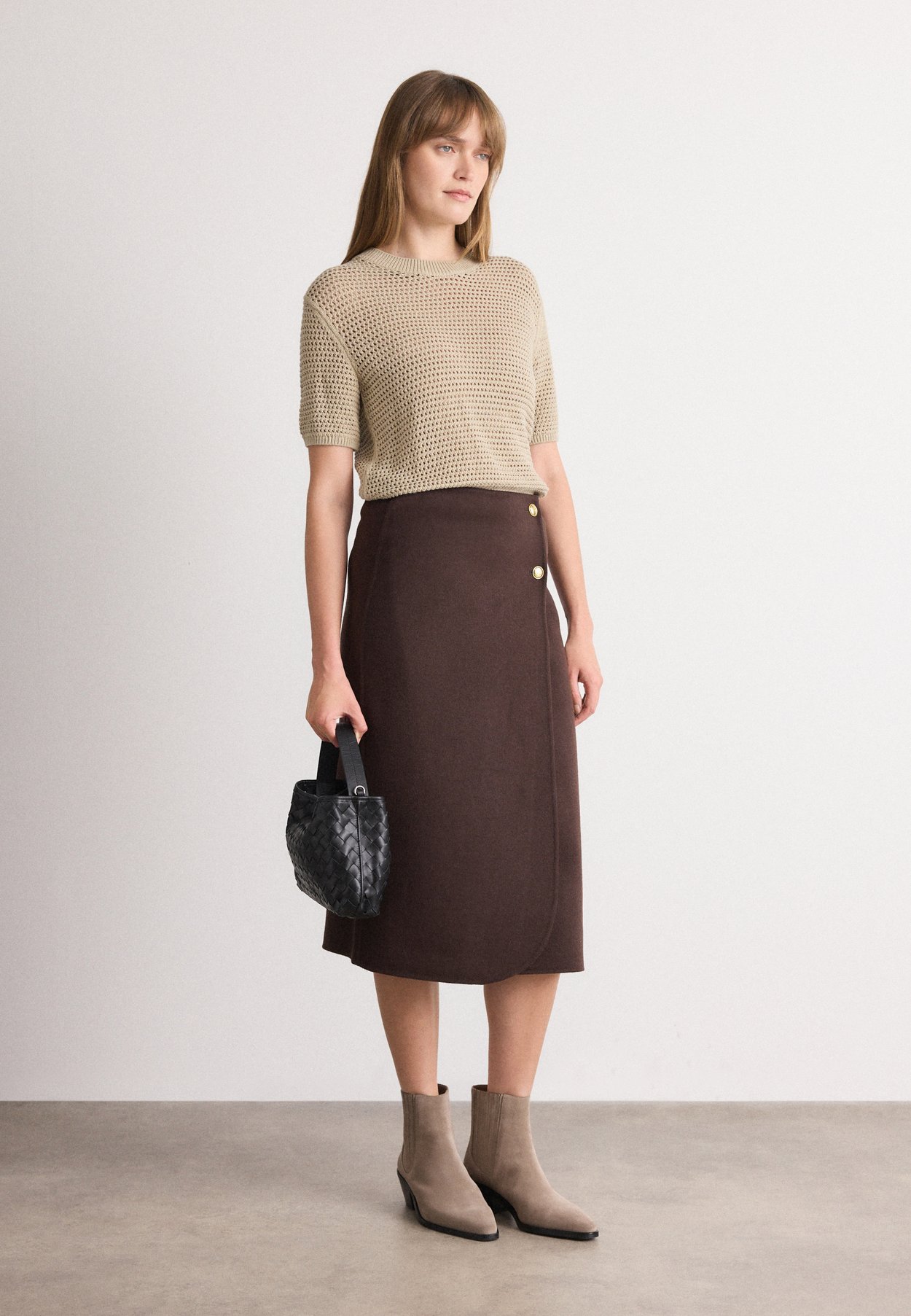 MIDI HANDSTITCHED WRAP SKIRT
