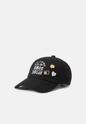 STRANGER THINGS HAWKINSLAB - Caps - black