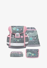 Unselected, cute sloth