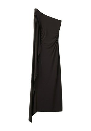 Vestido de noche negro de un solo hombro con tela drapeada asimétrica que se extiende desde el hombro hasta el dobladillo.