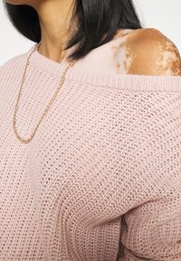 Missguided Sweter