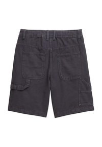 Donkergrijze cargoshorts met een flexibele tailleband, meerdere zakken, inclusief twee achterzakken en een extra cargozak aan de zijkant.