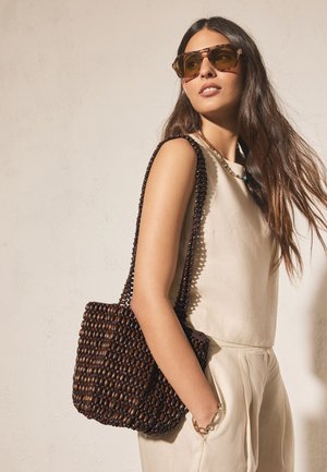 Next, WOODEN BEADED SHOULDER BAG . - Käekott - chocolate brown