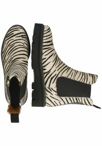 Melvin & Hamilton LEONIE - Stivaletti con plateau - white
