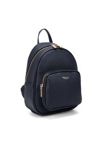 Marineblauwe leren rugzak met een textured oppervlak, twee hoofdcompartimenten met ritssluiting, een voorkantvak en hardware-accenten in goudkleur.