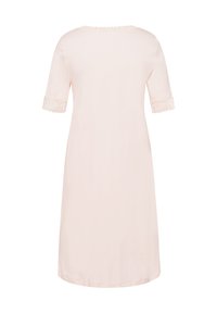 Camisa de noche rosa claro con mangas cortas, que presenta un delicado borde de encaje en las mangas y el escote. Fabricado en un tejido suave, con un diseño hasta las rodillas.