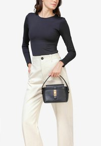 Miriade NAYLA - Sac à main - nero