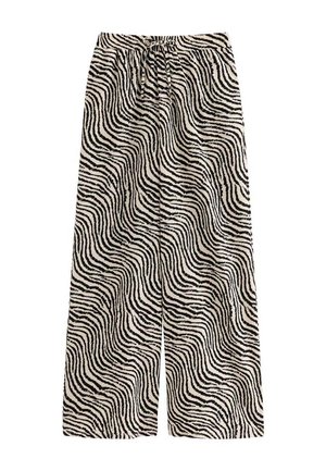 New Look, ZEBRA PRINT CRINKLE TEXTURE WIDE LEG TROUSERS - Pantalones - black pattern