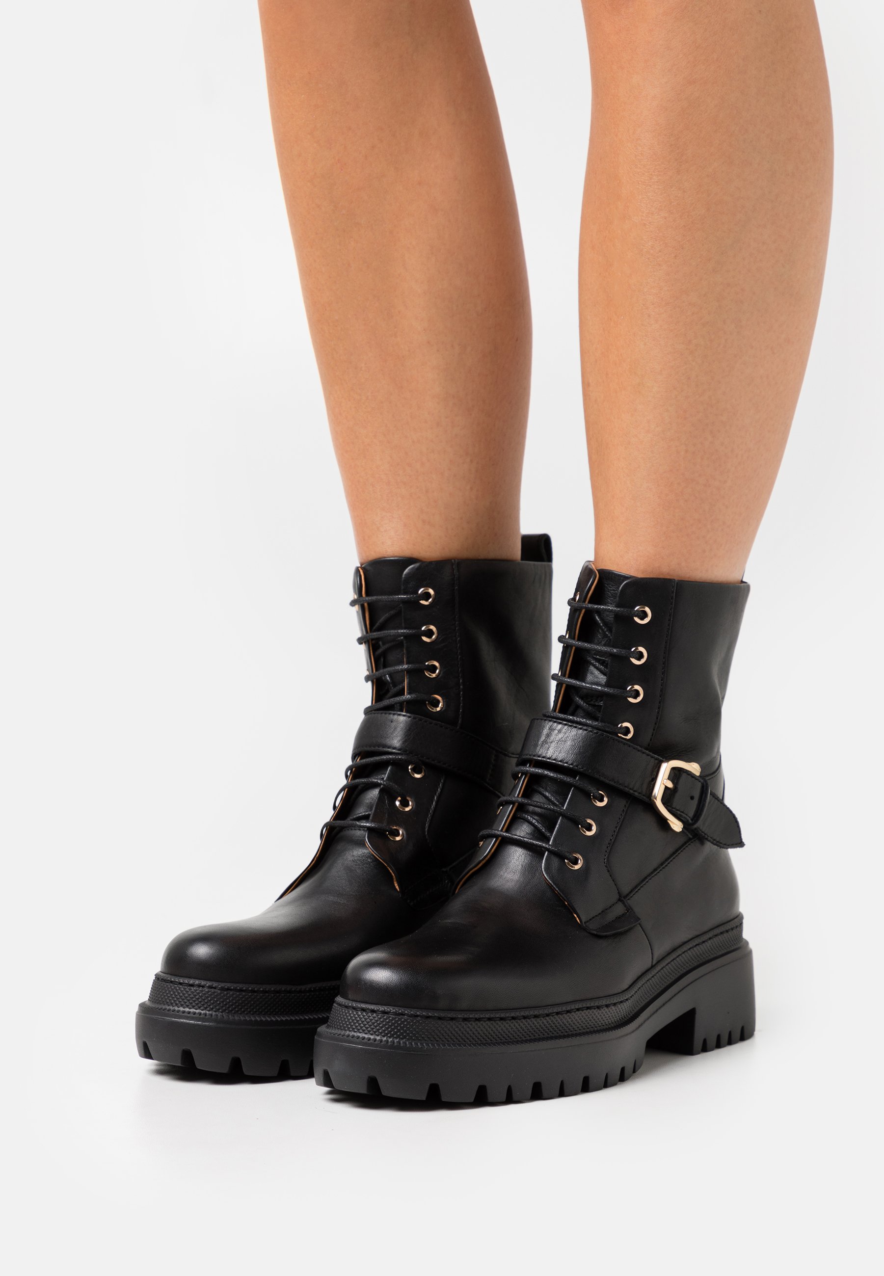 combat boots ireland